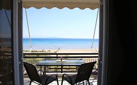 Nami Sea View Near Airport Apartment